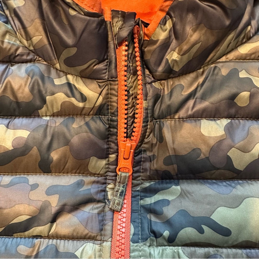 Boys Jumping Beans Camouflage Hooded Puffer Jacket Sz 5T EUC - Picture 3 of 8